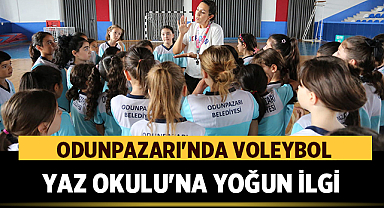 Odunpazarı'nda Voleybol Yaz Okulu'na Yoğun İlgi