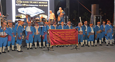 Termal Turizm ve Gurbetçi Festivali Sandıklı’da Coşkuyla Başladı