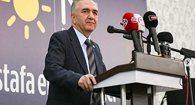 Afyonkarahisar'da Mustafa Enis Arabacı, Emeklilerin Sorunlarına Çözüm Önerileri Sundu.