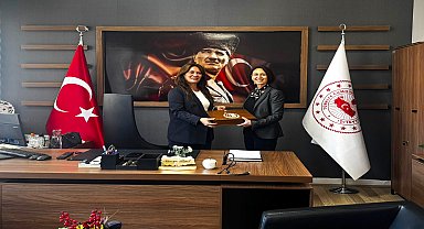 Uşak’ta Veda: Başkan Yardımcısından İl Müdürüne Ziyaret