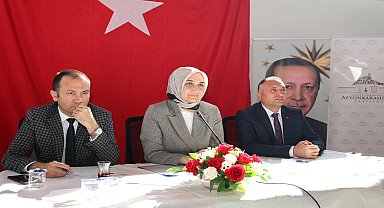 Vali Yiğitbaşı Çay İlçesi Muhtarlarıyla Bir Araya Geldi