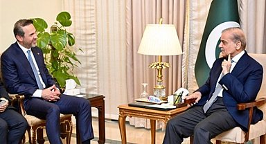 Enerji Bakanı Bayraktar Pakistan'da Kritik Görüşme: Enerji ve Madencilik İş Birliği Masada