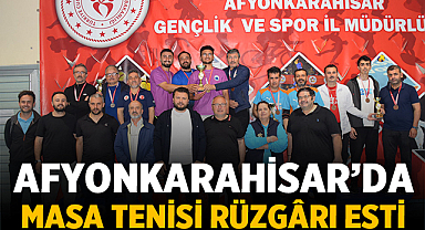 Afyonkarahisar’da Masa Tenisi Rüzgarı Esti