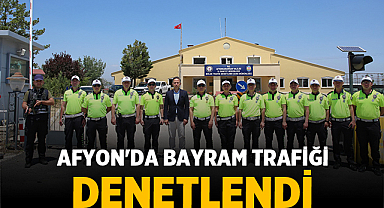 Afyon'da Bayram Trafiği Denetlendi: Emniyet Müdürü Sürücülerle Bizzat Görüştü