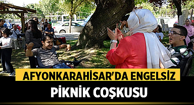 Afyonkarahisar'da Engelsiz Piknik Coşkusu: Gül Anneler Gönüllere Dokundu