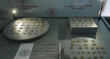 Roma Dönemine Ait 83 Bronz Sikke Türkiye'ye İade Edildi