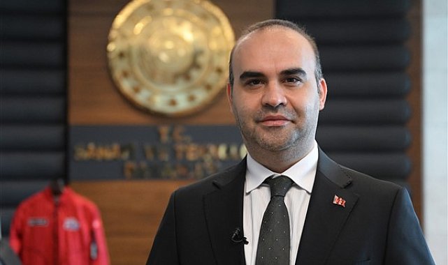 Bakan Kacır, Şırnak’ta açılış ve imza törenlerine katıldı