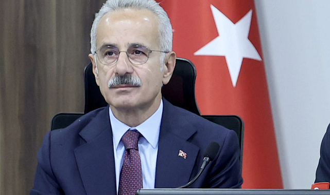 Bakan Uraloğlu, Alanya AK Parti İlçe Başkanlığını ziyaret etti