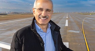 Bakan Uraloğlu, Kahire Uluslararası TRANSMEA 2025 Fuarı'na katıldı