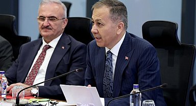 Bakan Yerlikaya: Gürcistan’da yakalanan 8 firari Türkiye’ye iade edildi