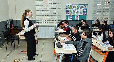 Esenyurt’ta paket ders sistemi uygulaması başladı