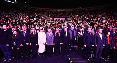 Harbiye Açıkhava’da Atatürk anısına konser düzenlendi