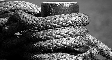 KEGM, makine arızası yaşayan tekneyi kurtardı