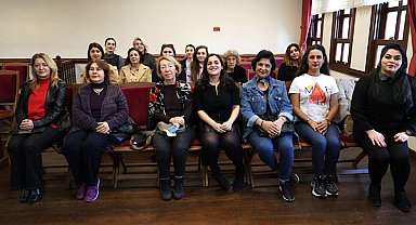 Osmangazi’de kadınlar şiddete karşı bilinçlendirildi