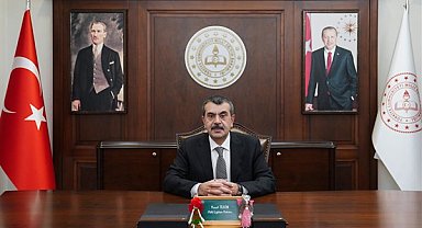 Tekin: Her başarının arkasında önce bir öğretmenin emeği vardır