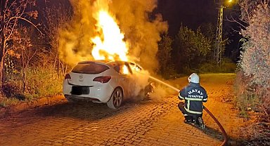 Defne’de araç yangını