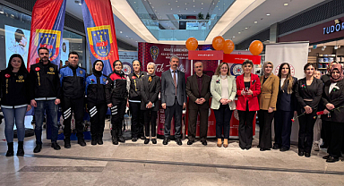 Afyon Emniyeti'nden AVM'de Kadınlara Özel KADES Mesaisi