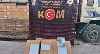 Bolvadin'de Dev Operasyon: 4 Milyon Kaçak Makaron Yakalandı!