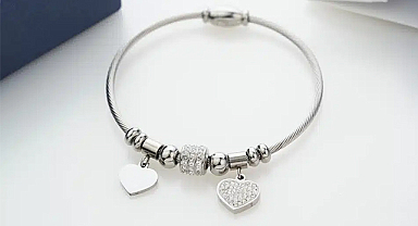 Takıda Yeni Trend: Bileğinizdeki Anı Koleksiyonu