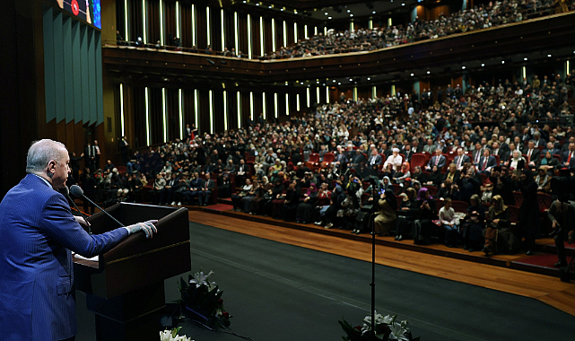 Erdoğan Kur'an Bülbüllerini Ödüllendirdi: 10. Yıl Gururu