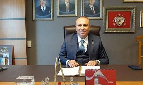 MHP’de İstifa Şoku: İzzet Ulvi Yönter Görevi Bıraktı