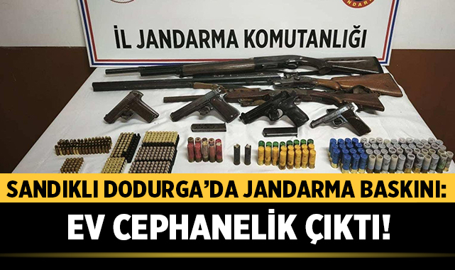 Sandıklı Dodurga’da Jandarma Baskını: Ev Cephanelik Çıktı!