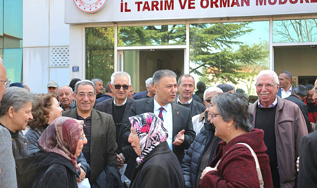 Afyon’da yıllar sonra aynı masada: Emekli personele özel buluşma