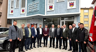 Afyonkarahisar’da AK Parti heyetinden şoför esnafına ziyaret: yakıt ve maliyetler gündemde