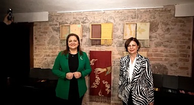 Afyonkarahisar’da “Efsanelerle İpek” sergisi ziyarete açıldı