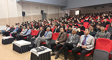 Afyonkarahisar’da lise öğrencilerine dikkat ve sınav yönetimi eğitimi verildi