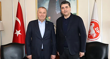 Afyonkarahisarlı iki siyasetçi Ankara’da bir araya geldi