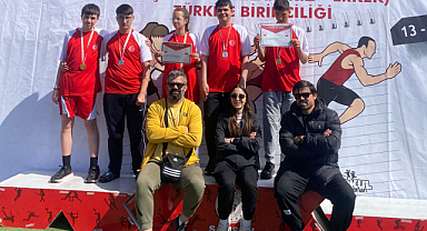 Afyonkarahisarlı özel sporcular Samsun’daki Türkiye Şampiyonası’ndan derecelerle döndü