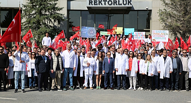 AKÜ Veteriner Fakültesinden Toplum Sağlığı İçin Farkındalık Yürüyüşü