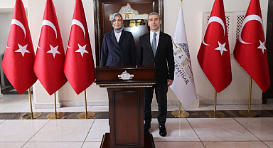 Kübra Güran Yiğitbaşı Afyonkarahisar Valiliğini ziyaret etti