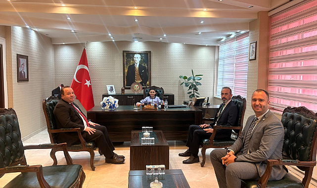 Şuhut’ta kaymakamlık koltuğu 4. sınıf öğrencisine devredildi