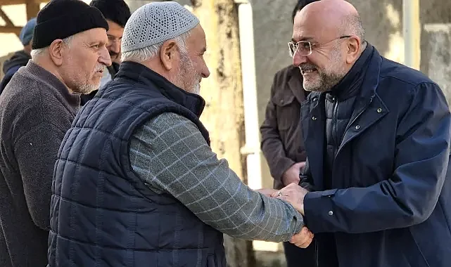 Turgay Şahin, Beyazıt Camii’nde cemaatle buluştu