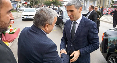 Vali Aktaş’tan Şuhut Belediyesi’ne dikkat çeken ziyaret