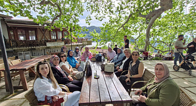 AKDER üyeleri Bursa’da tarih ve kültür gezisine katıldı