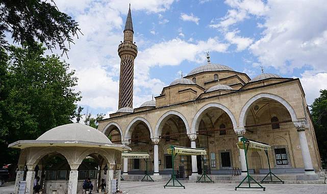 Afyonkarahisar’da ÇEDES Şenlikleri Başladı