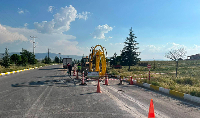 Afyonkarahisar Kocaöz Belediyesi’nden Yol Kazım Çalışması Uyarısı