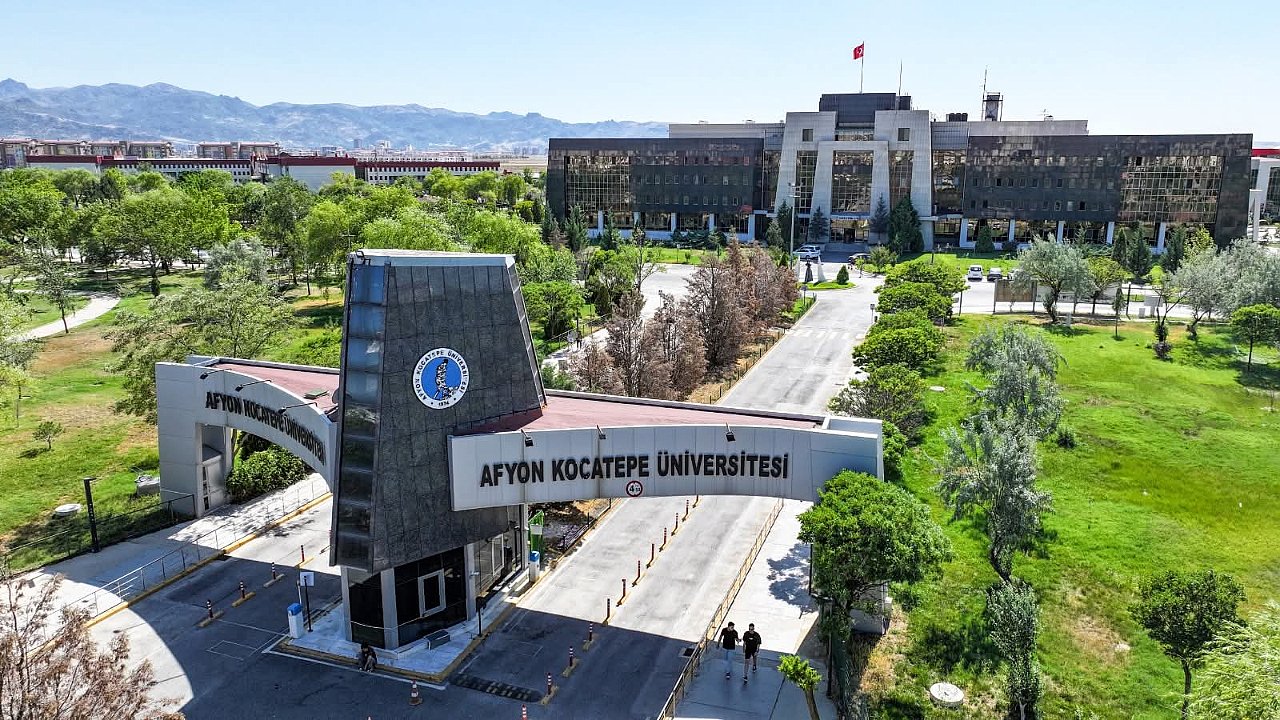 AKÜ'ye Avrupa'dan Büyük Fon: Dr. Adal'ın Projesi Seçildi