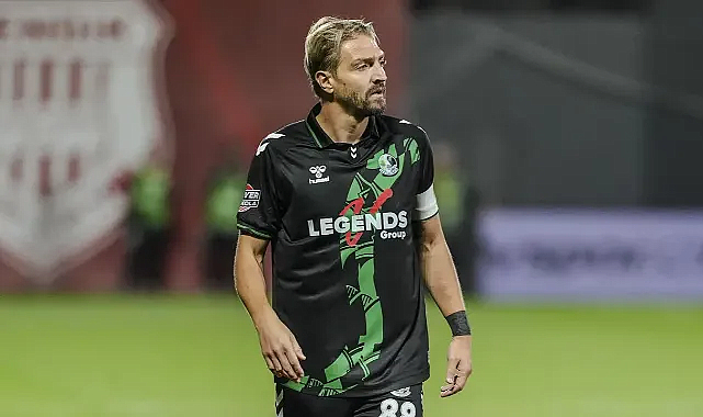 Caner Erkin futbolu bıraktı: İşte veda mesajı ve kariyer özeti
