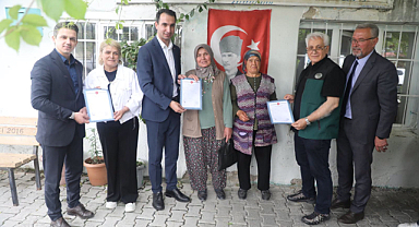 Dazkırı’da toplulaştırma tapuları dağıtılıyor