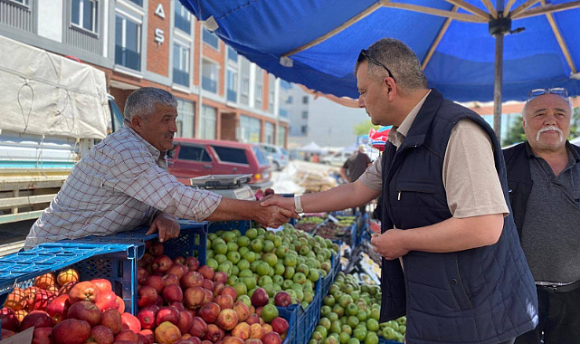 Emirdağ Cumartesi Pazarı Yoğun İlgi Gördü