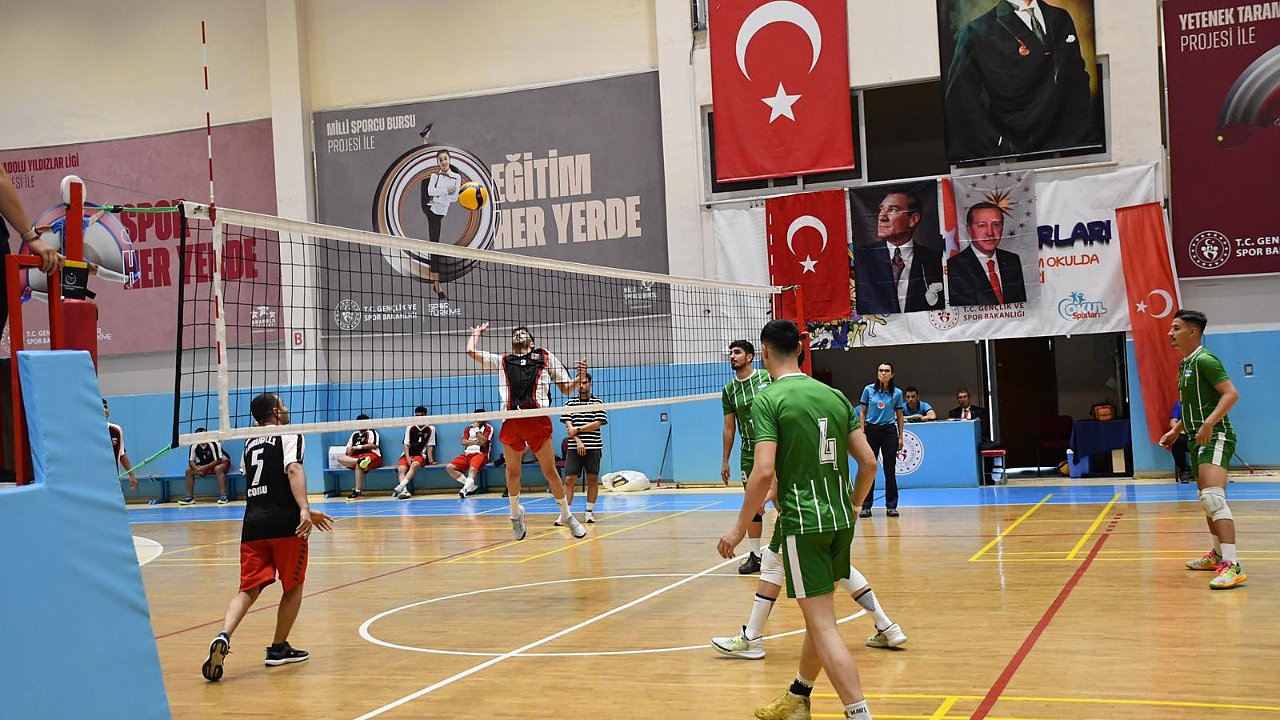 İşitme Engelliler Voleybol Finalleri Afyon'da Başladı