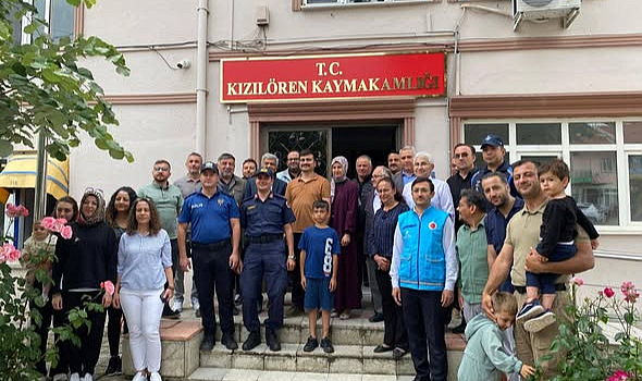 Kızılören Kaymakamı Mücahit Çetin Yurt Dışına Gidiyor