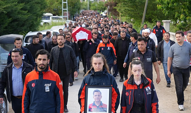 Şehit AFAD Personeli Son Yolculuğuna Uğurlandı