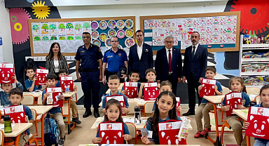 Şuhut’ta öğrenciler karne heyecanı yaşadı