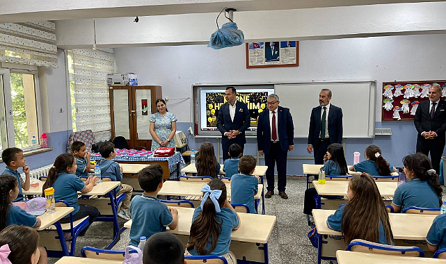 Şuhut’ta öğrenciler karne heyecanı yaşadı