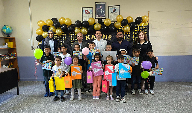 Tez İlkokulu’nda öğrenciler karne heyecanı yaşadı